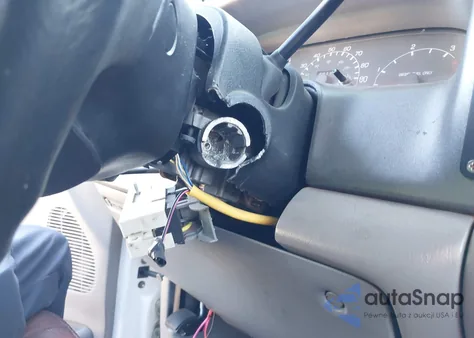 1999 Ford F-250 Lariat/Xl/Xlt z USA, uszkodzony, nr VIN 1FTNF20F5XEA54802